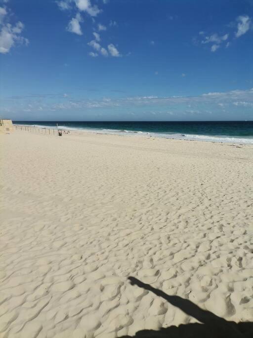 Simply Delightful Unit Close To Cbd And Beach Perth Luaran gambar